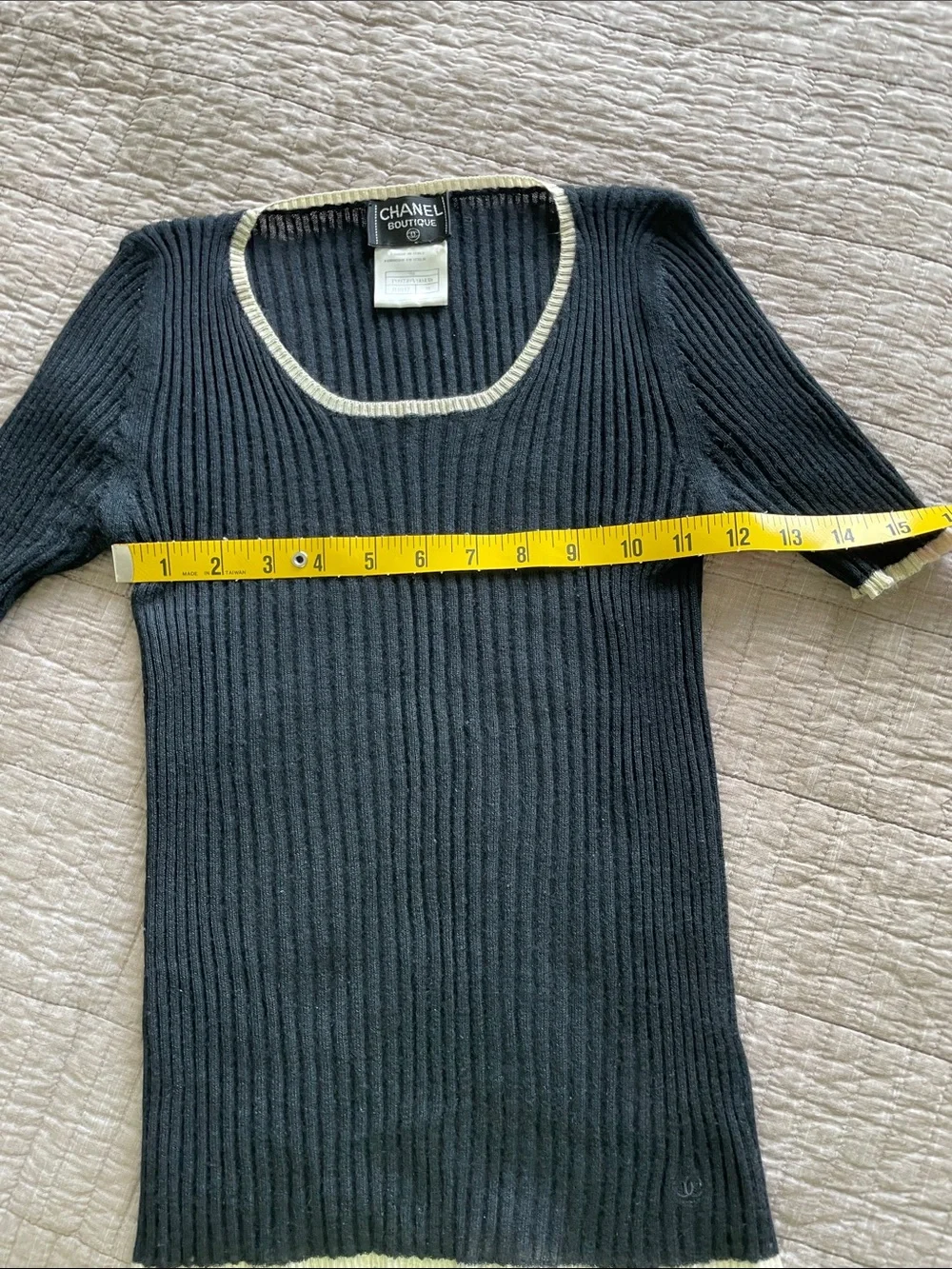 CHANEL vintage ribbed